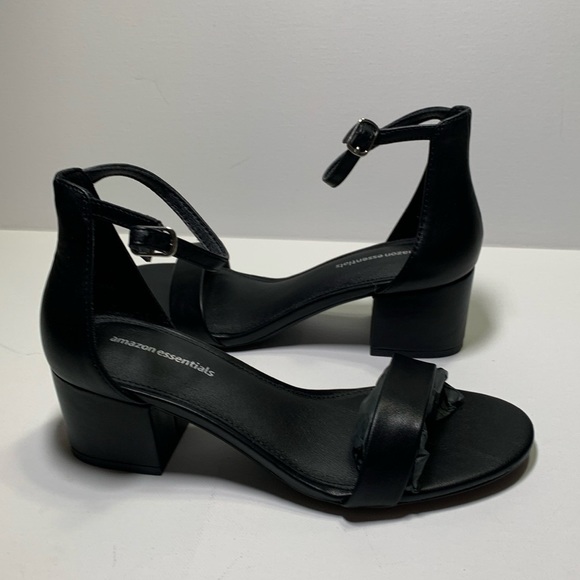 NEW - "NOLA" Strappy Heeled Sandal (6.5) - Picture 3 of 5